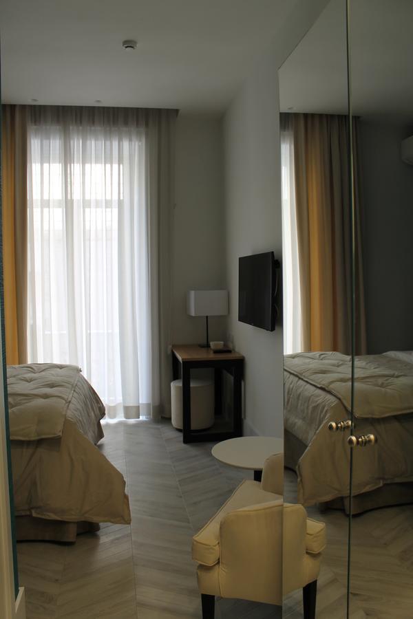 Hotel Bed No Breakfast Ak 2 Nápoles Exterior foto