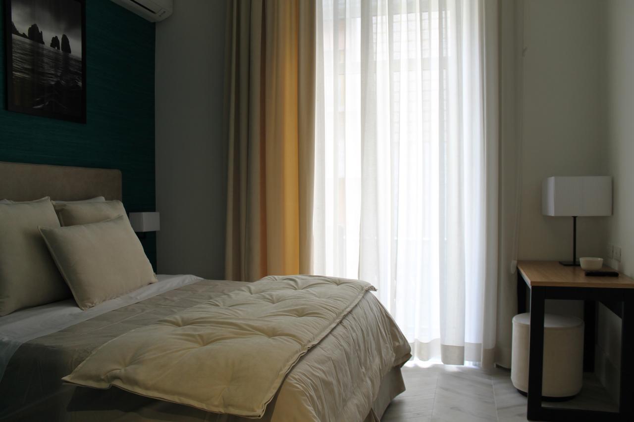 Hotel Bed No Breakfast Ak 2 Nápoles Exterior foto